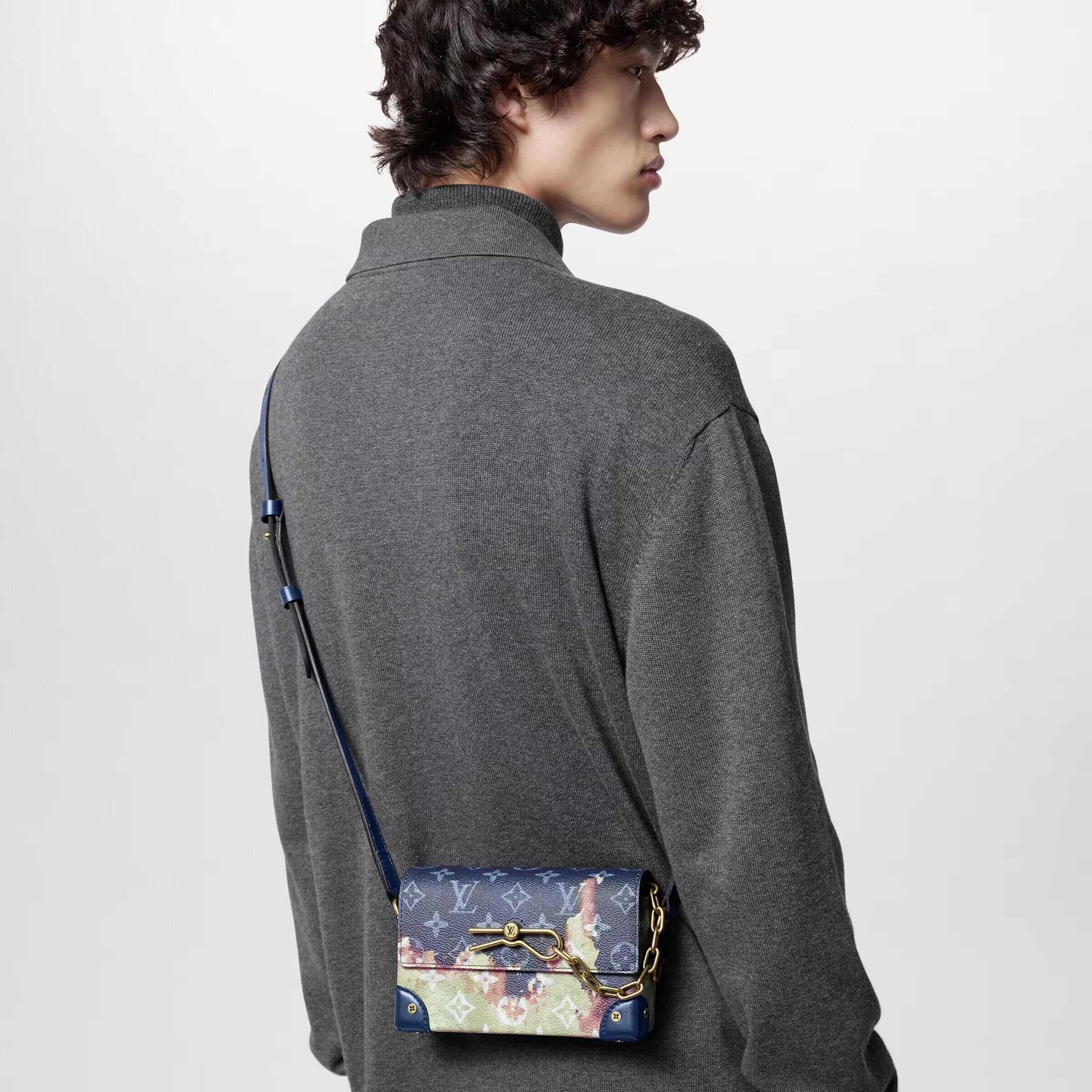 【必需品もサッと収まる♪】ルイヴィトン　ショルダーバッグ